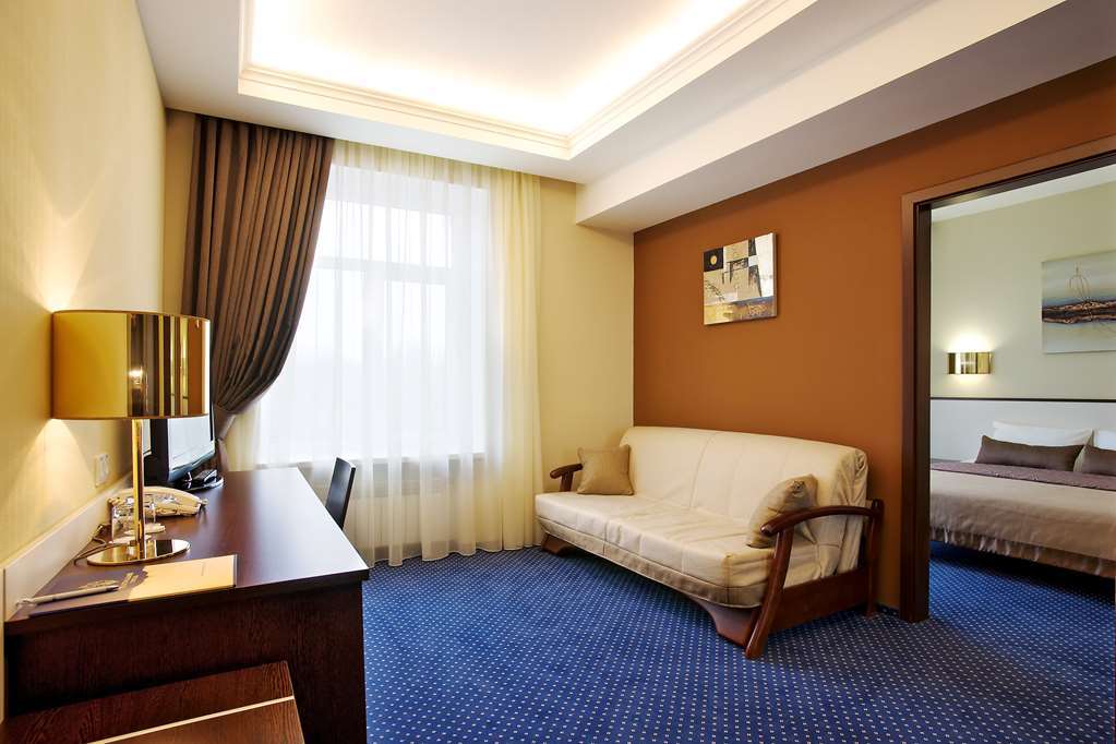 Teatralny Hotel Zaporizhia Ruang foto