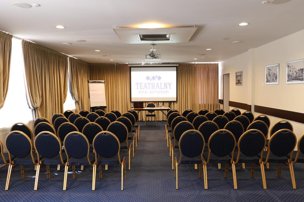 Teatralny Hotel Zaporizhia Bagian luar foto
